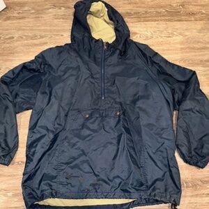 Men's Jacket. Outback International jacket. Size medium. Vintage Y2K